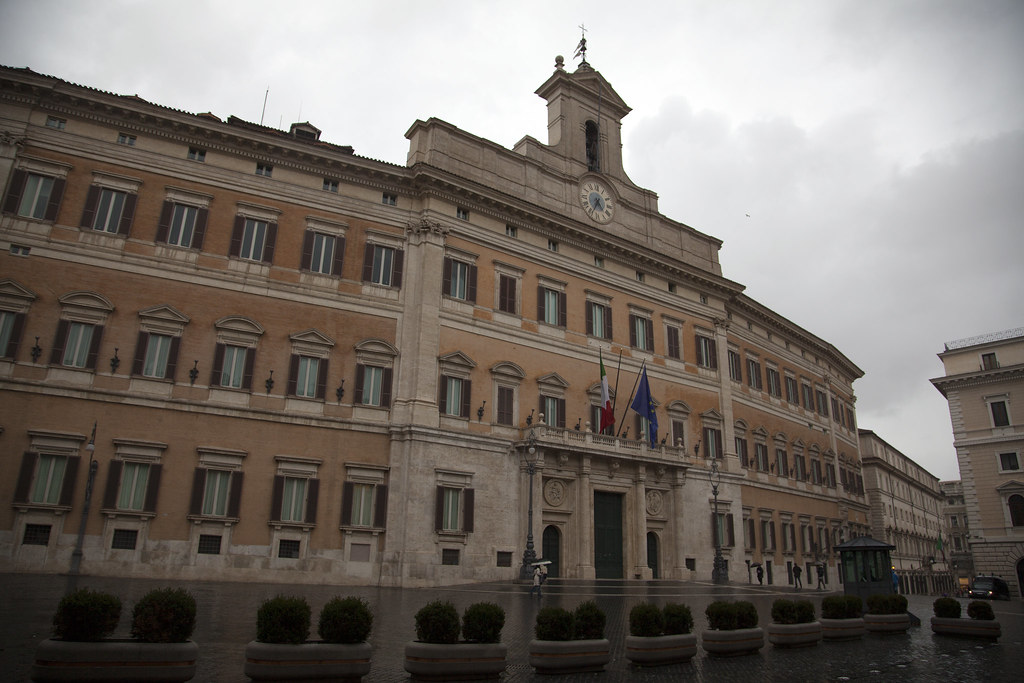 Al momento stai visualizzando Dl infrazioni: discussione sugli emendamenti rinviata al 29