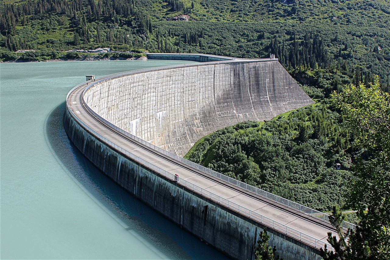 Al momento stai visualizzando Norma su concessioni idroelettriche in finanziaria apre spiraglio ai balneari